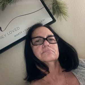 Meet your Posher, Carmen